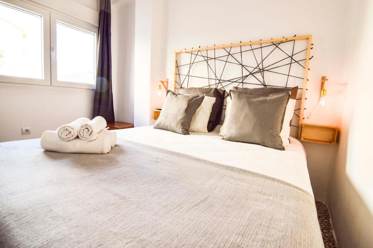 P&P Apartaments Arapiles マラガ エクステリア 写真