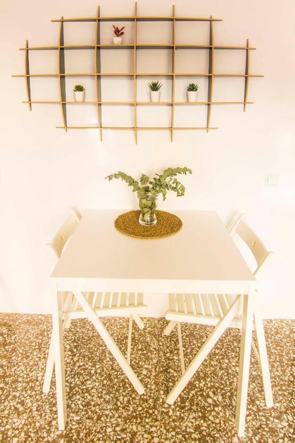 P&P Apartaments Arapiles マラガ エクステリア 写真