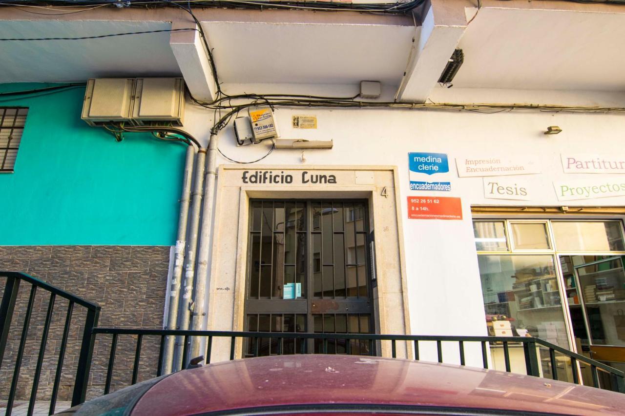 P&P Apartaments Arapiles マラガ エクステリア 写真